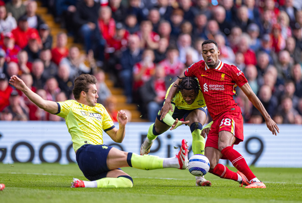 孔蒂：穆里尼奥的履历说明了他的伟大；意甲已变得更加欧洲化（孔蒂：穆里尼奥的战绩证明其伟大，意甲愈发欧洲化）