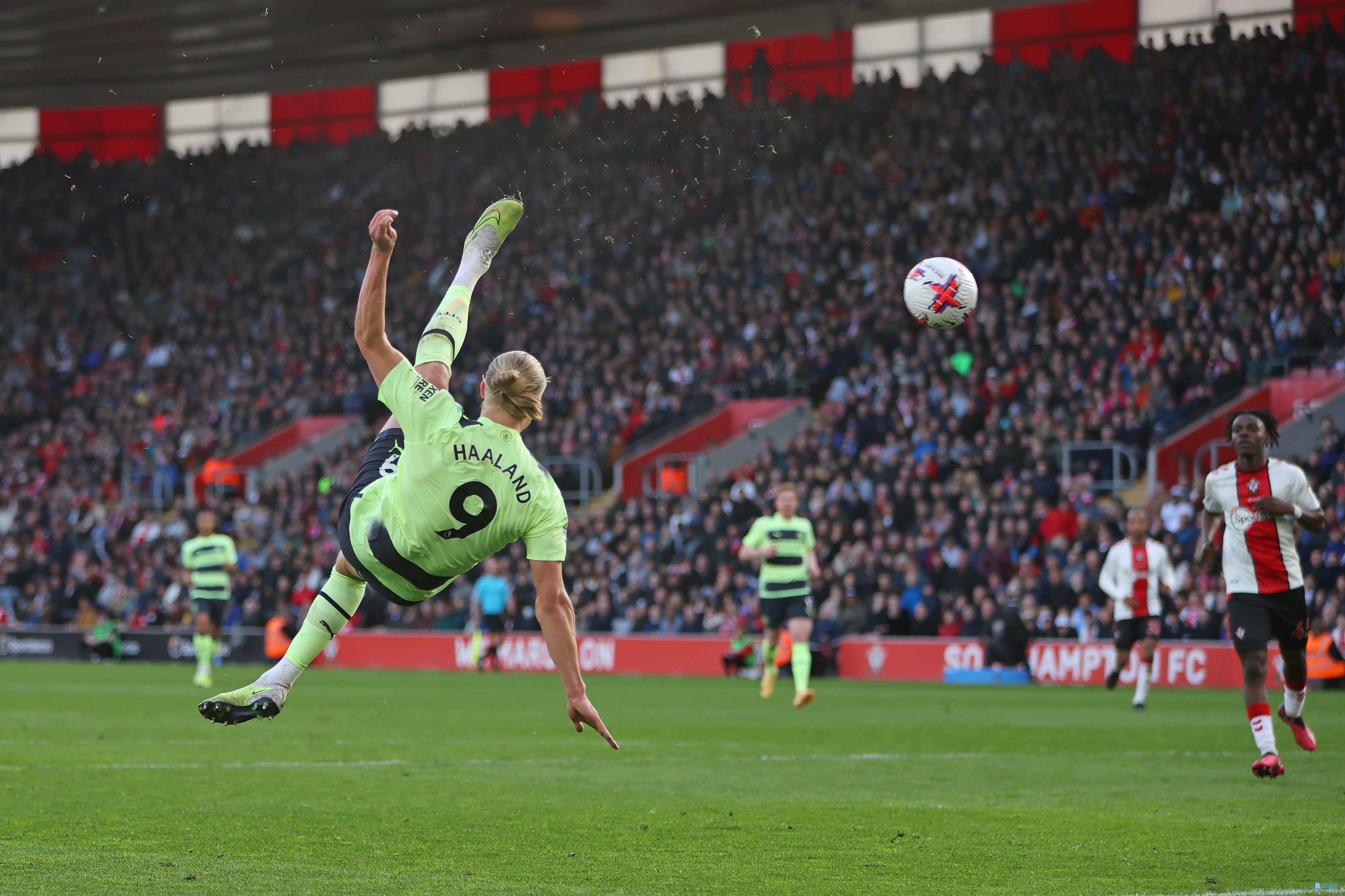 沃尔夫斯堡vs柏林联合：埃里克森、马耶尔首发，郑优营、容诺夫出战（沃尔夫斯堡对柏林联合：埃里克森、马耶尔先发，郑优营与容诺夫出场）