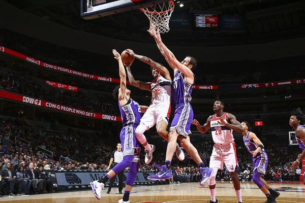 NBA伤病更新：库里因伤缺席一场比赛,（NBA伤情通报：库里因伤缺席一战）