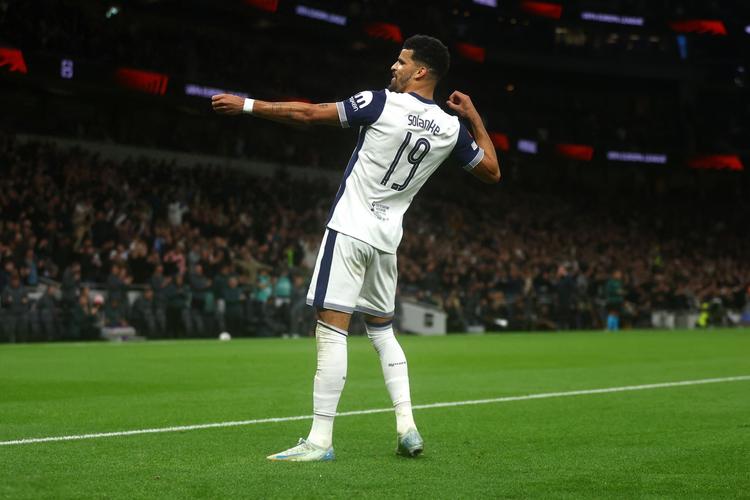 新疆阿图什杯11月15日开幕，艾菲尔丁担任喀什库克兰队主教练（新疆阿图什杯11月15日打响，艾菲尔丁出任喀什库克兰主帅）