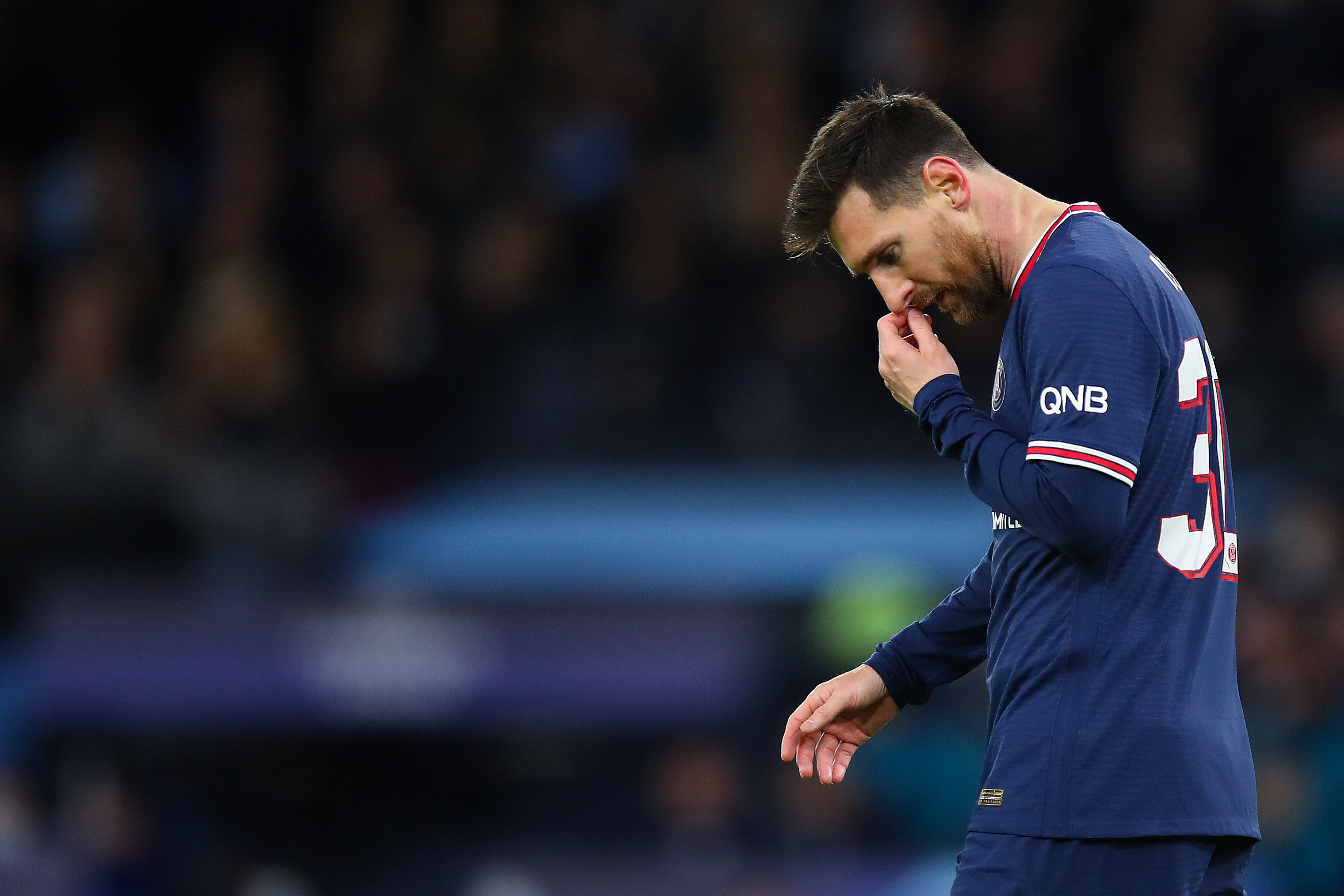 山东U20主帅韩鹏：跟球迷说声抱歉；前场没人，确实是尽力了（山东U20主帅韩鹏向球迷致歉：前场人手短缺，已尽全力）