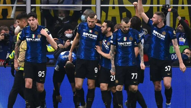 替补球员关键进球逆转比赛（替补建功助队上演逆转）