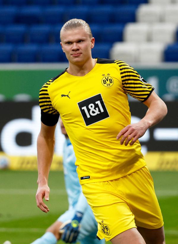 抽签是命运的盲盒，更是心跳的盛宴。12月5日22...（抽签开启命运盲盒，12月5日22点心跳见证）