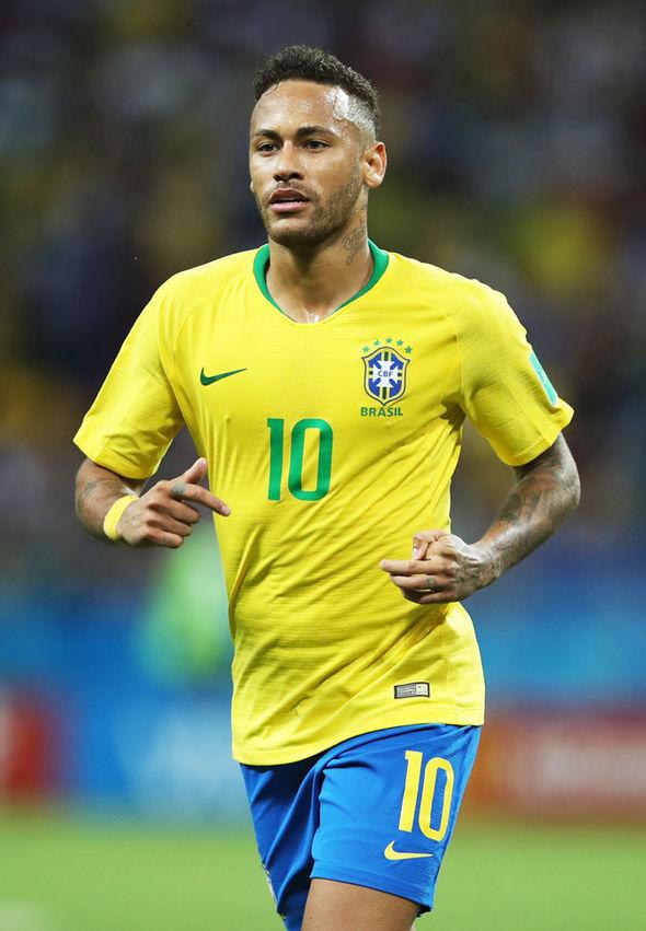 英超半场：塞梅尼奥进球被吹，切尔西暂0-0伯恩茅斯（英超半场战报：塞梅尼奥破门无效，切尔西0-0伯恩茅斯）