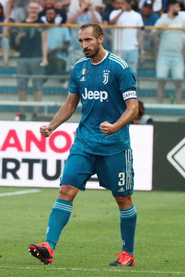 渐入佳境，安迪-迪乌夫首次代表国米首发斩获处子球（越战越勇，安迪-迪乌夫国米首次先发即完成处子破门）