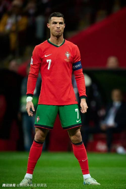 意甲半场：马利诺夫斯基点射破门，乌迪内斯0-1热那亚（意甲半场：马利诺夫斯基点球命中，热那亚1-0领先乌迪内斯）