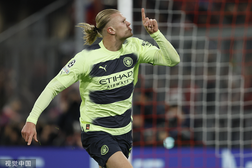 官方：德国裁判希伯特将执法欧冠第6轮毕包vs巴黎（官方：欧冠第6轮毕包对阵巴黎将由德国裁判希伯特执法）