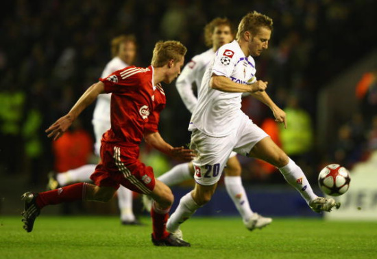 佩德里：我必须提高进球能力，我哥还给我定了赛季进球目标（佩德里谈自我提升：要提高得分效率，哥哥已为我设定赛季进球目标）