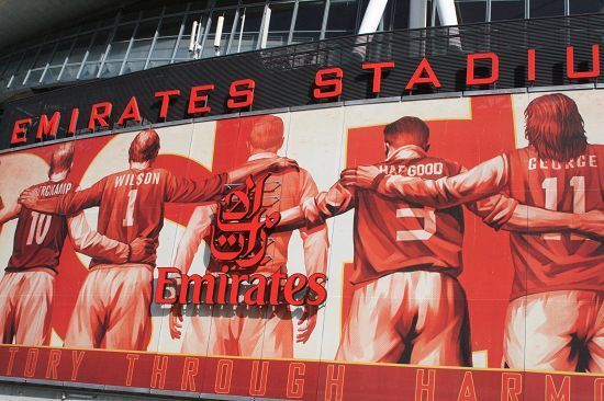 经纪人：因西涅仍配得上高水平联赛，拉齐奥对他感兴趣（经纪人称因西涅仍具顶级联赛竞争力，拉齐奥有意引进）