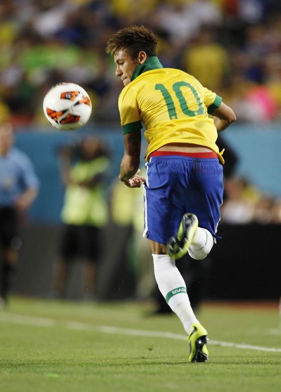 官方：捷克主力中后卫维蒂克因伤退出国家队（官方确认：捷克主力中卫维蒂克伤退国家队）