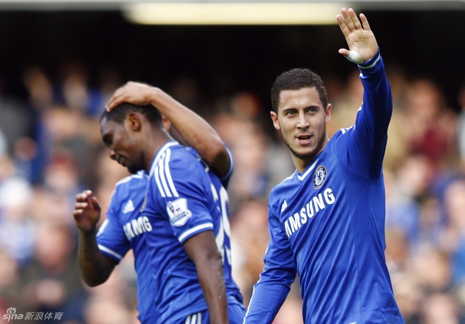 米兰女排以3-0击败贝加莫，艾格努砍25分MVP，展现统治力，整体配合出色，展现冠军底蕴。（米兰女排3-0横扫贝加莫，艾格努25分当选MVP，团队默契尽显冠军气质）