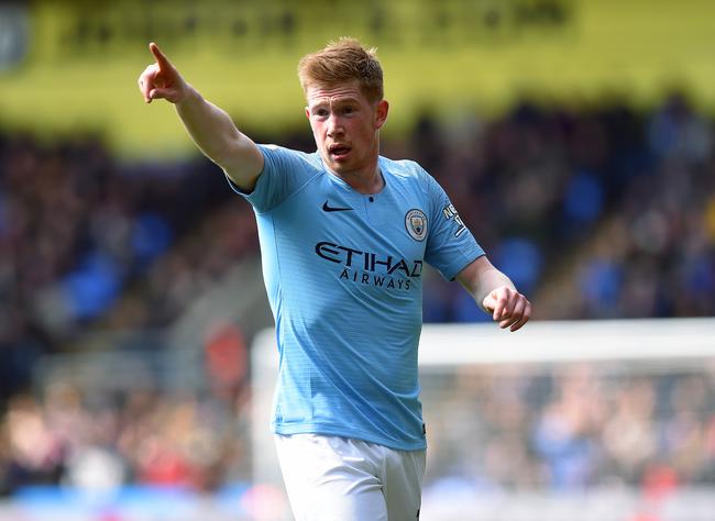 帽子戏法，费兰-托雷斯当选贝蒂斯vs巴萨全场最佳球员（费兰-托雷斯戴帽，当选贝蒂斯战巴萨全场最佳）